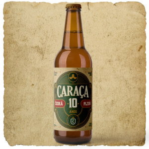 Cerveja Checa Pilsner - Caraça 10 em garrafa de 600ml